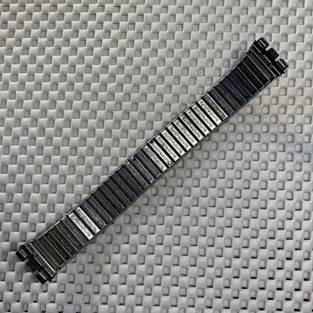Swatch Flex Metal Band - Silver - 17mm - Large - Picture 2 of 4